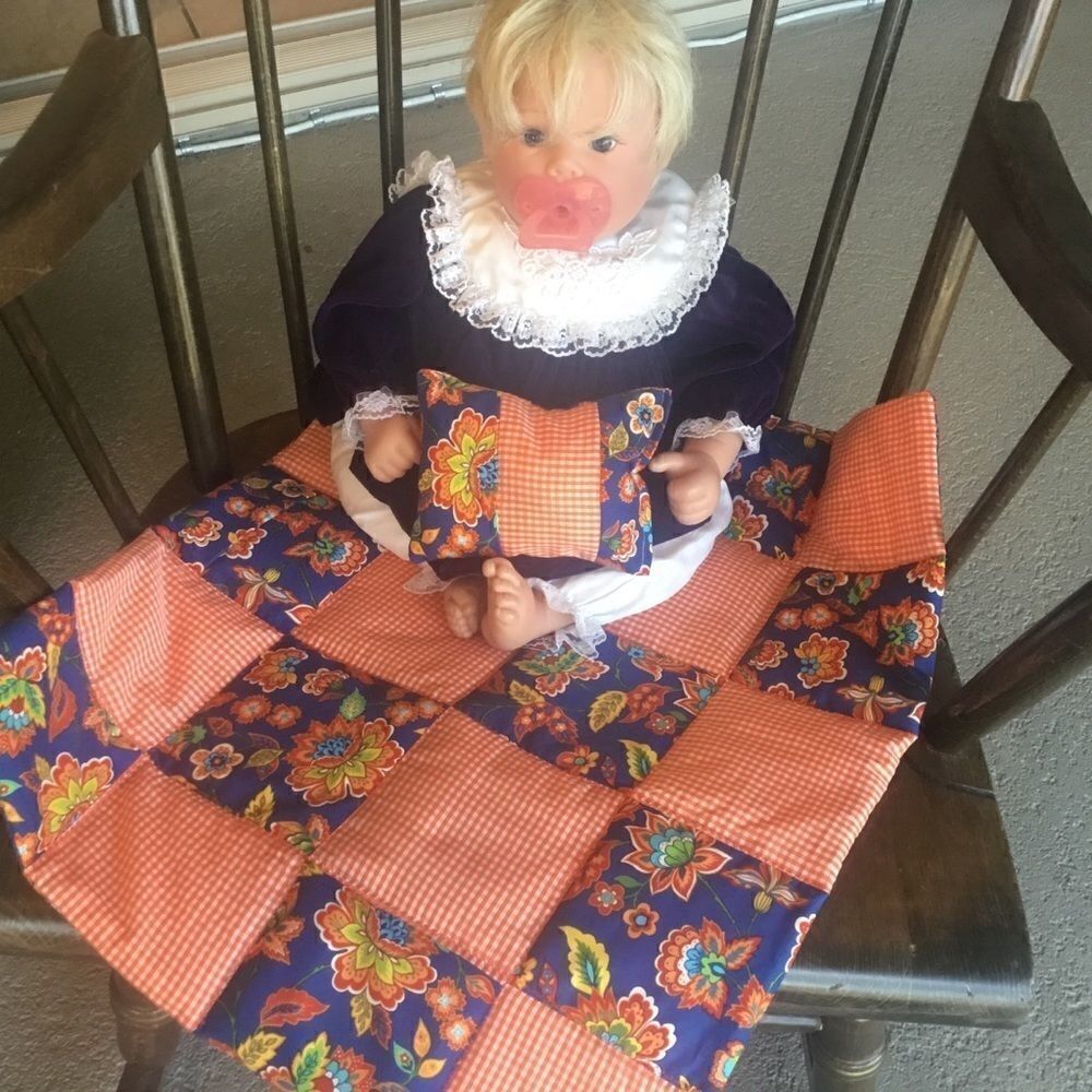 Handmade Dolly Quilt. NWOT